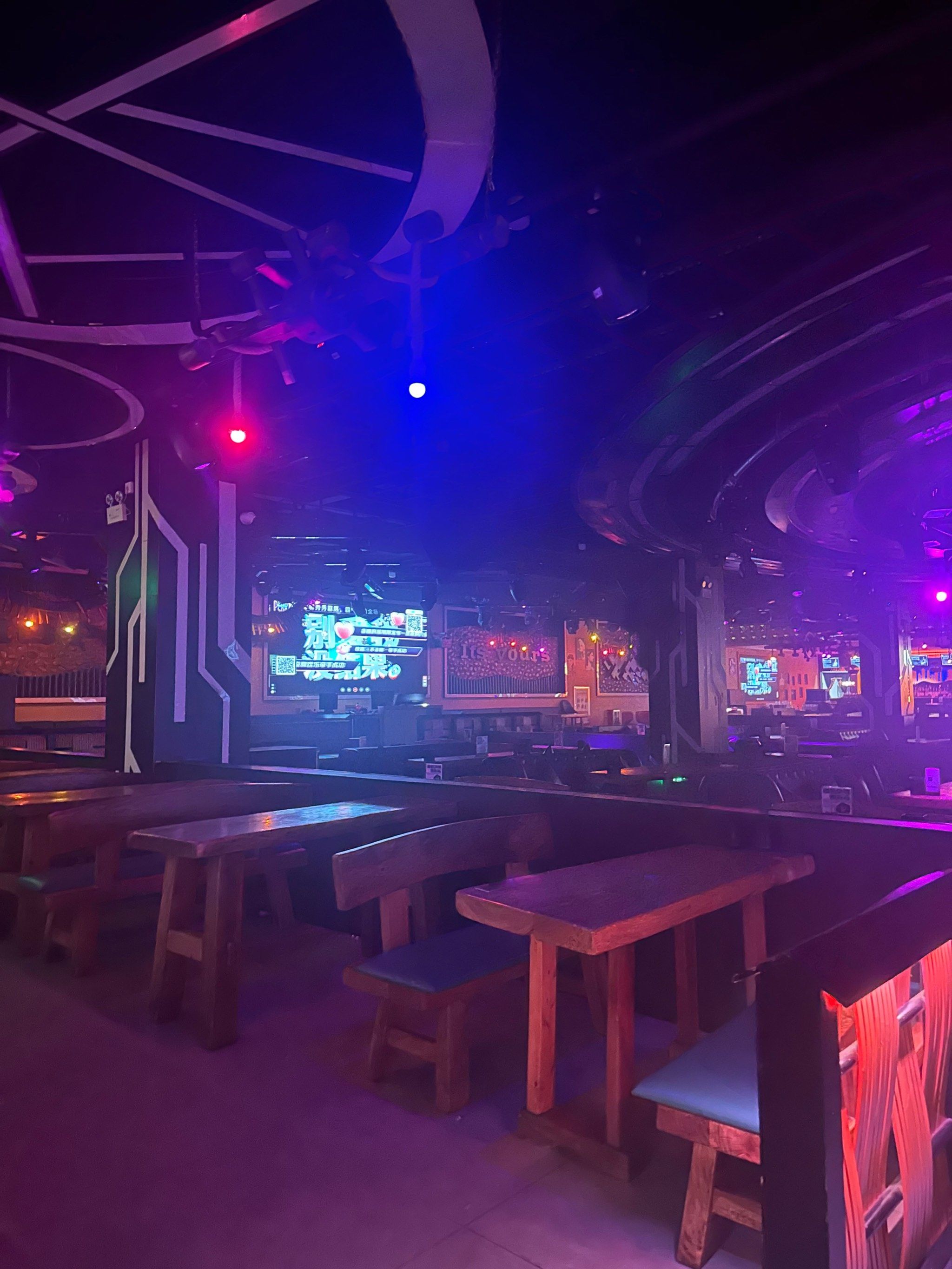 盐城商务ktv什么含义解析-响水县ktv预定